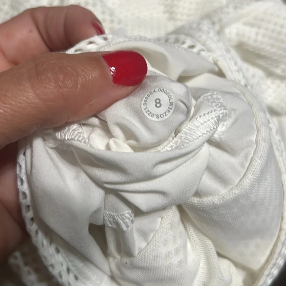 Lululemon Relaxed Fit Mesh Jacket‎ White 8